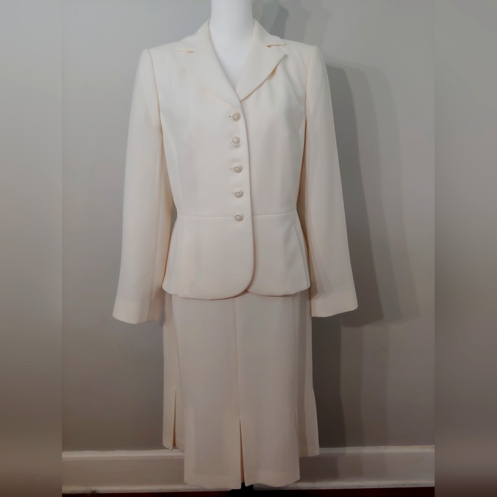 Liz Claiborne suit Ivory with decorative buttons, pleated jacket and skirt hems